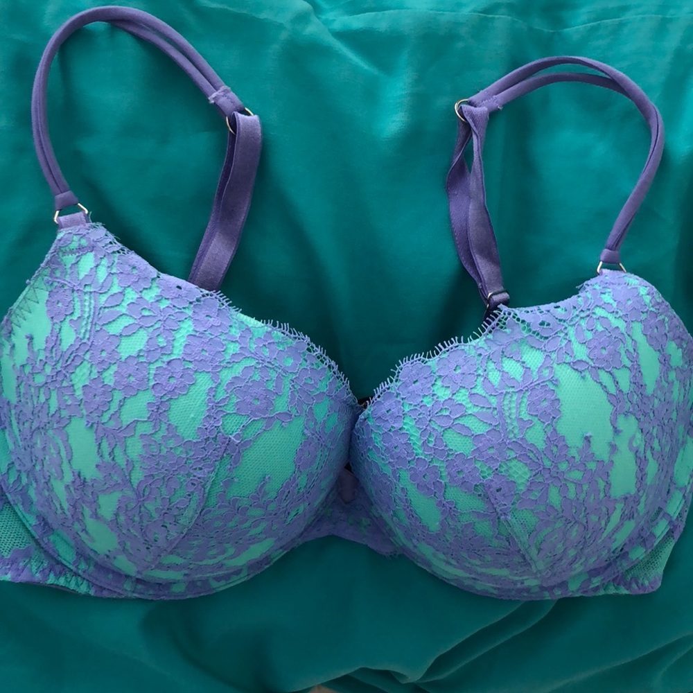 Victoria’s Secret Very Sexy Push-Up